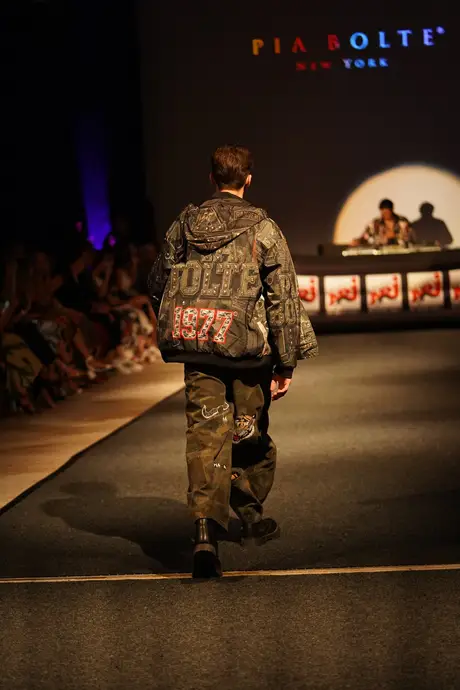 Pia Bolte, 8 August 2026, show 6, Runway. Frame _U4W1-