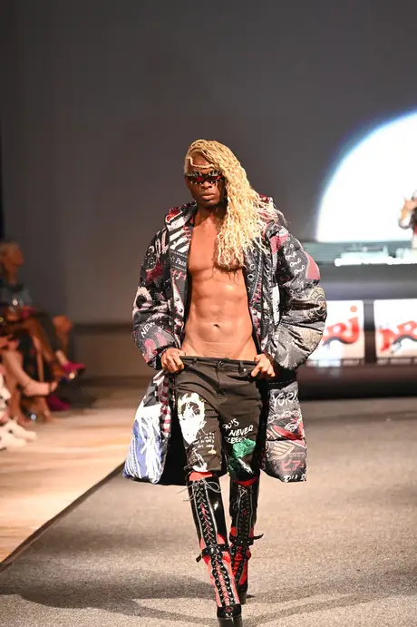 8 August 2026, show 6, Runway. Frame -S--S8