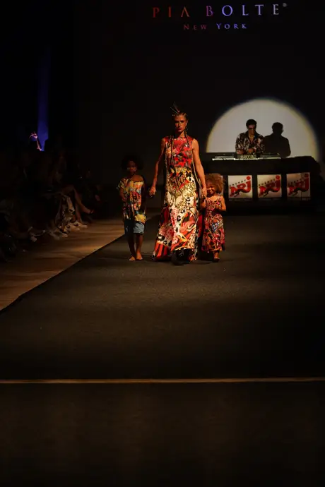 Pia Bolte, 8 August 2026, show 6, Runway. Frame HW1UFE
