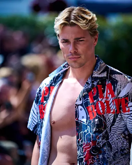 Pia Bolte, 8 August 2026, show 2, Runway. Frame IPTHKF