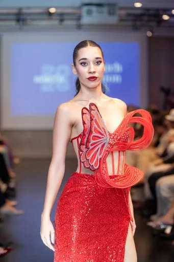 House of Karneol, 9 August 2026, show 5, Runway. Frame TWSSOF