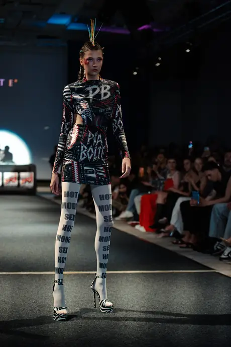 Pia Bolte, 8 August 2026, show 6, Runway. Frame TYN-B_