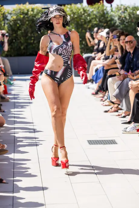 Pia Bolte, 8 August 2026, show 2, Runway. Frame --J8HL