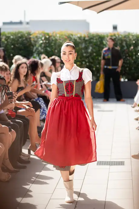 Roubs Style, 9 August 2026, show 4, Runway. Frame BFZJ29