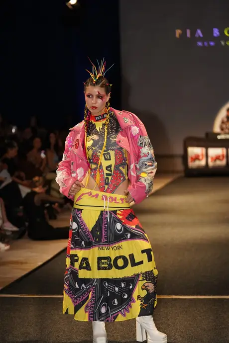 Pia Bolte, 8 August 2026, show 6, Runway. Frame 1AQLNO