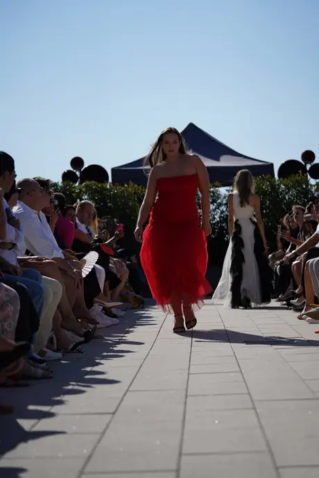 Lovely Kiss, 8 August 2026, show 4, second of two, Runway. Frame _ORZTV