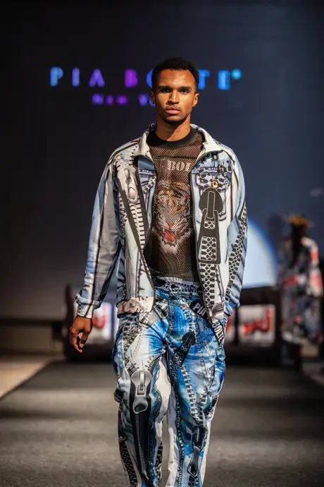 Pia Bolte, 8 August 2026, show 6, Runway. Frame A4JCUF
