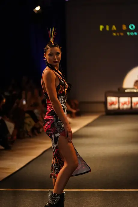 Pia Bolte, 8 August 2026, show 6, Runway. Frame J7QWNP