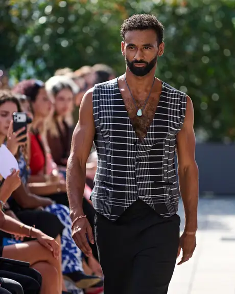Roubs Style, 9 August 2026, show 4, Runway. Frame ZSYEAQ