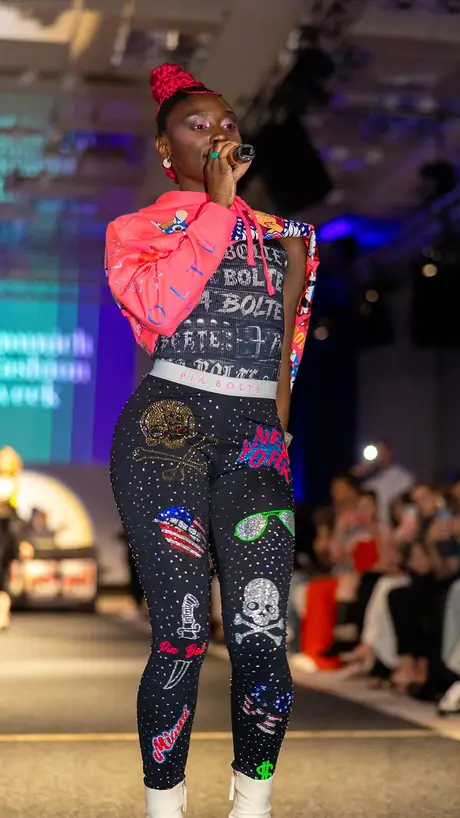 Pia Bolte, 8 August 2026, show 6, Runway. Frame ROHSZ_