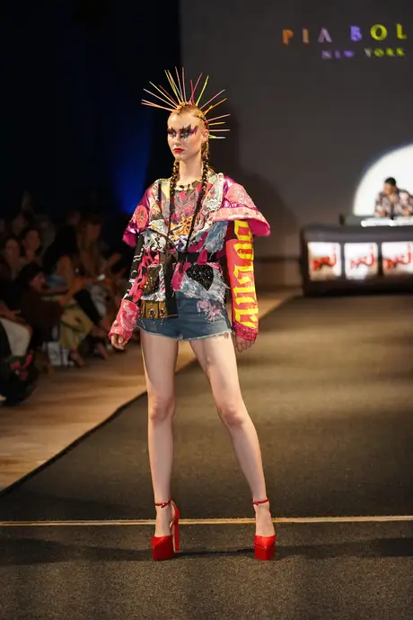 Pia Bolte, 8 August 2026, show 6, Runway. Frame TYDACD