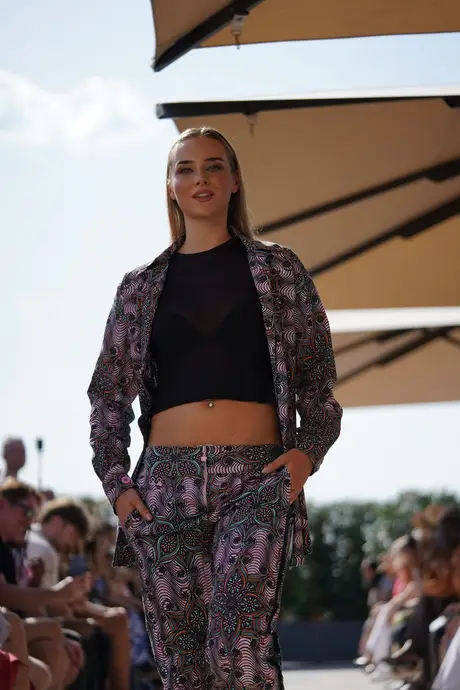 Roubs Style, 9 August 2026, show 4, Runway. Frame PMD5H4