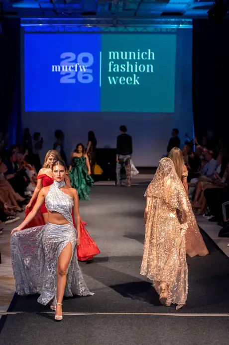 House of Karneol, 7 August 2026, show 2, Runway. Frame 24WK0D