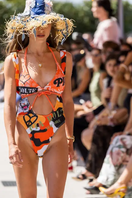 Pia Bolte, 8 August 2026, show 2, Runway. Frame VCLNK_