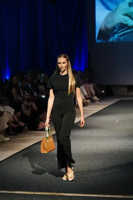 Joelle Jacobs x Holsta, 9 August 2026, show 6, Runway. Frame UZ9GFS