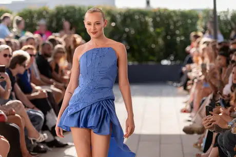 7 August 2026, show 1, Runway. Frame YRWMOB