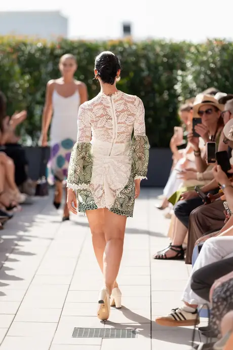 Roubs Style, 9 August 2026, show 4, Runway. Frame JIXOA4