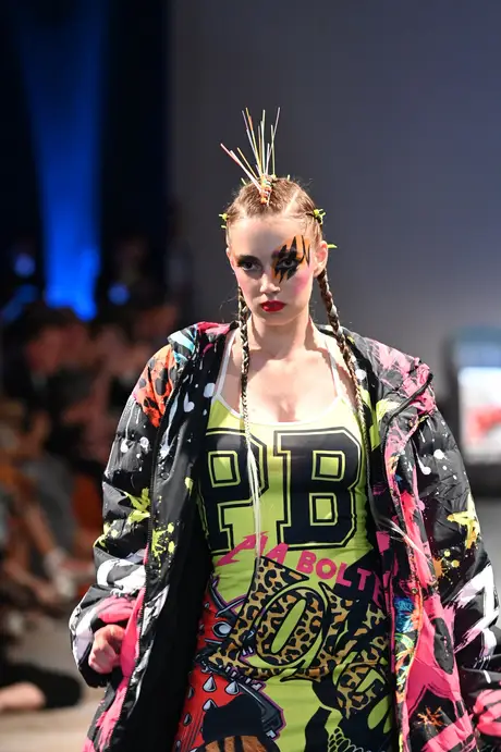 8 August 2026, show 6, Runway. Frame PF0EIF