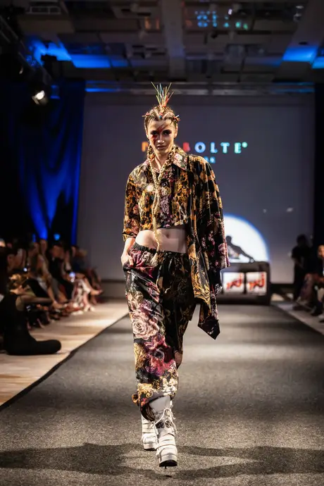 Pia Bolte, 8 August 2026, show 6, Runway. Frame Q384UM