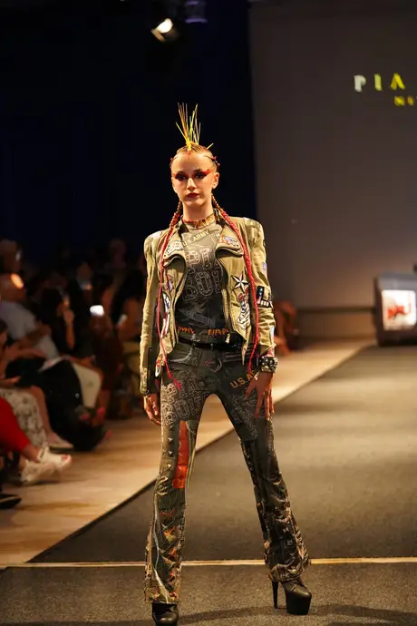 Pia Bolte, 8 August 2026, show 6, Runway. Frame LI0LGR