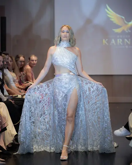 House of Karneol, 9 August 2026, show 5, Runway. Frame OHUQ2D