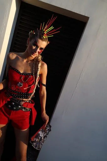 Pia Bolte, 8 August 2026, show 6, Runway. Frame COYIXB
