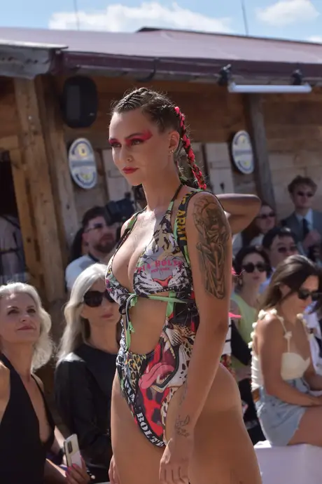 Pia Bolte, 8 August 2026, show 2, Runway. Frame BHOZPM