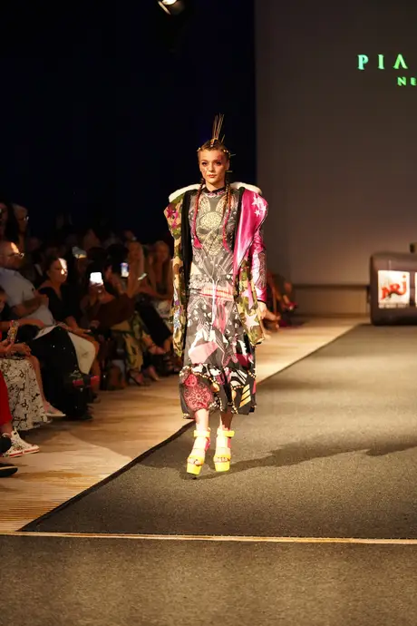 Pia Bolte, 8 August 2026, show 6, Runway. Frame TASREV