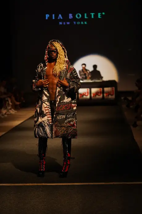 Pia Bolte, 8 August 2026, show 6, Runway. Frame X7WYAO
