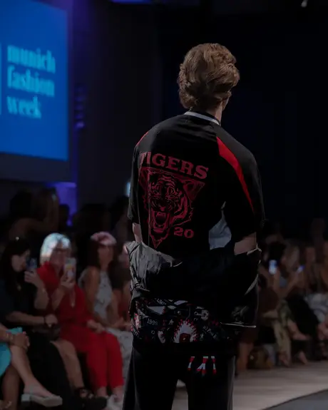 Pia Bolte, 8 August 2026, show 6, Runway. Frame FHYSFL