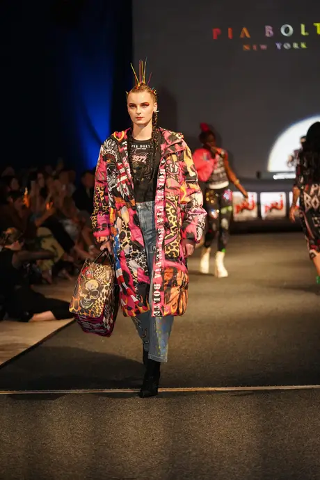Pia Bolte, 8 August 2026, show 6, Runway. Frame GAGIJB