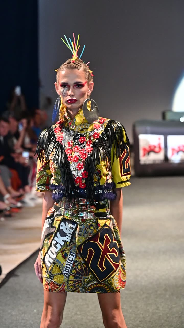 Runway clip, 8 August 2026, show 6, by @gumphotography