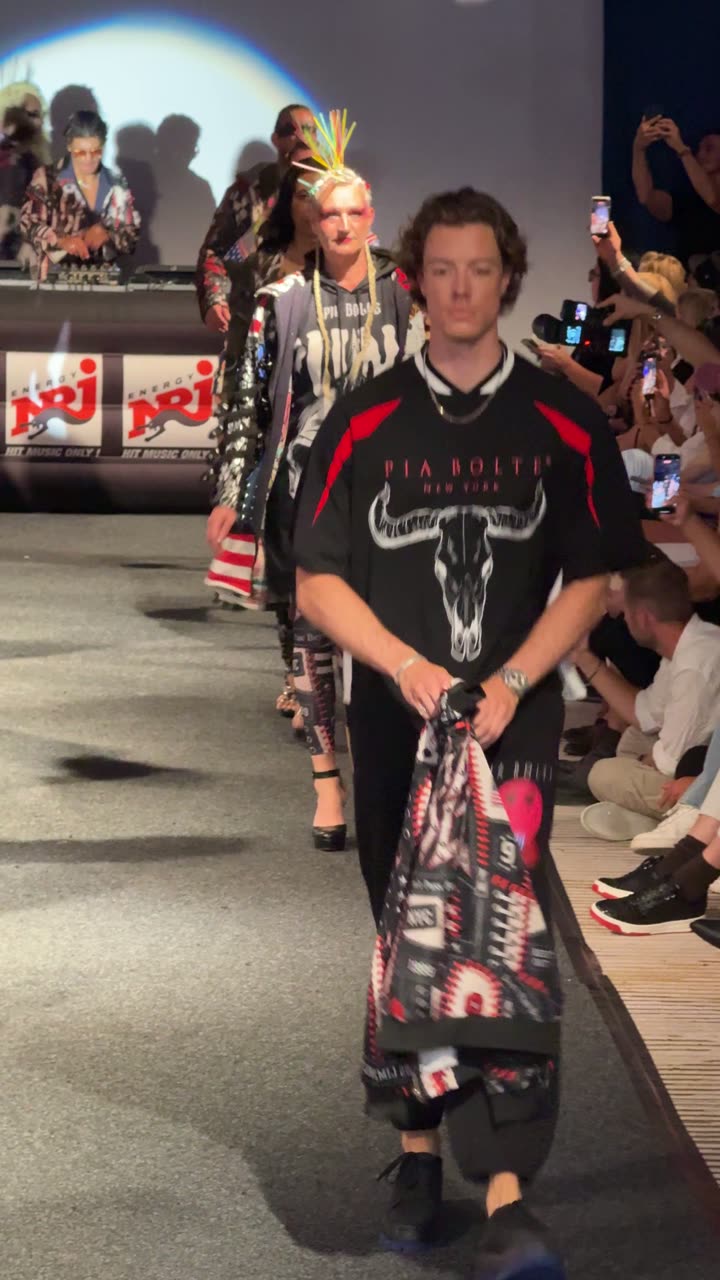 Runway clip, 8 August 2026, show 6, by @wotography