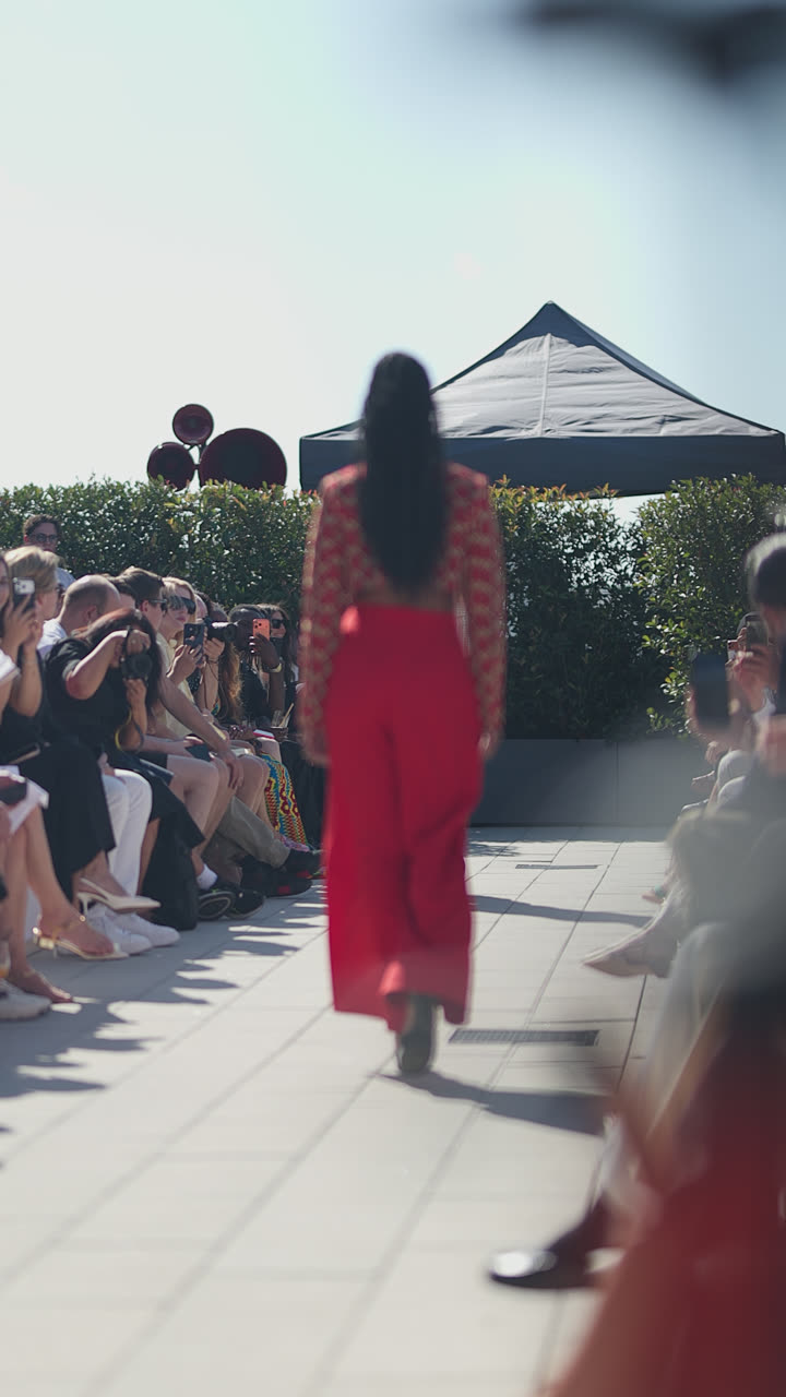 Runway clip, 8 August 2026, show 4, by Marius Mundt