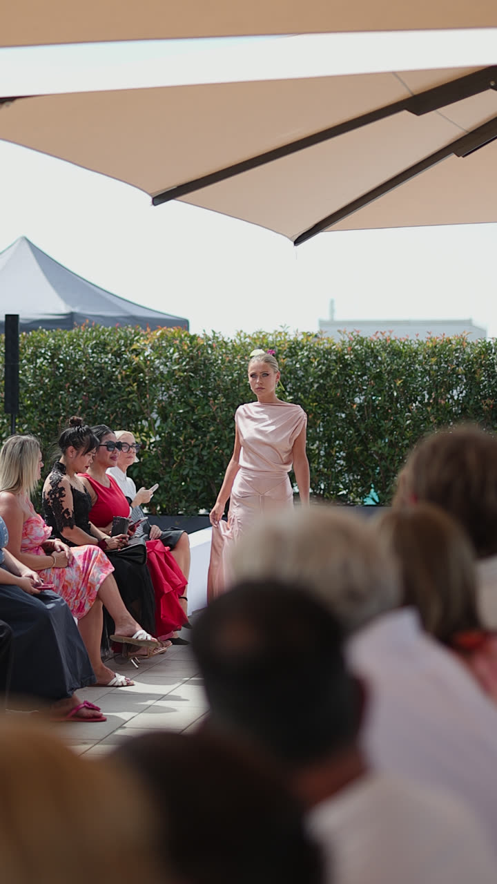 Runway clip, 9 August 2026, show 2, by Marius Mundt
