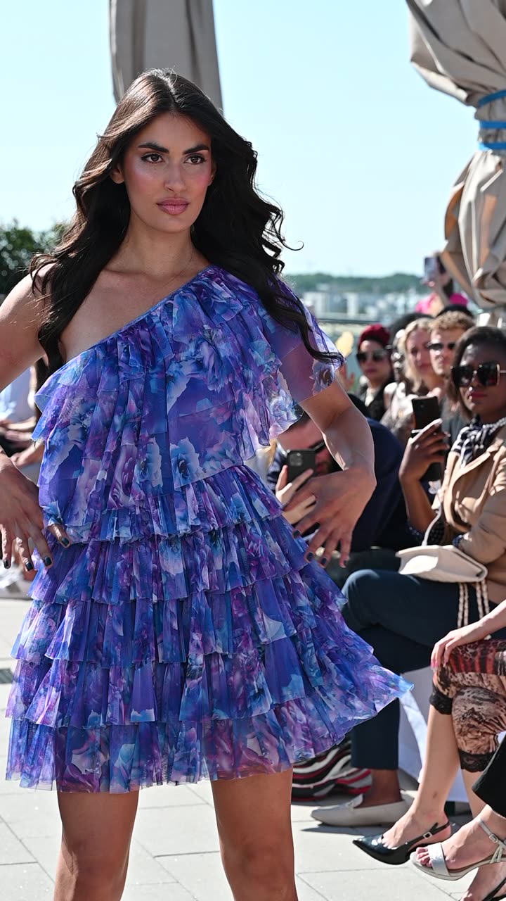 Runway clip, 8 August 2026, show 4, by @gumphotography