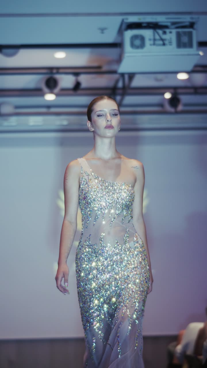 Runway clip, 9 August 2026, show 5, by @cin_eric