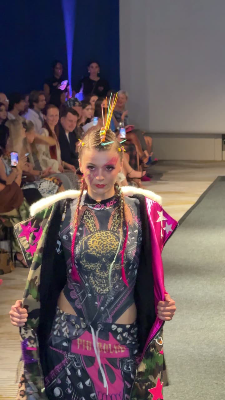 Runway clip, 8 August 2026, show 6, by @wotography