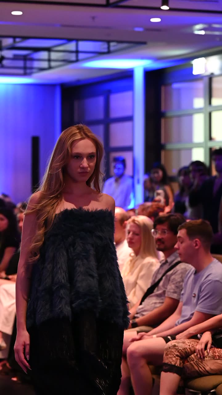 Runway clip, 8 August 2026, by @gumphotography