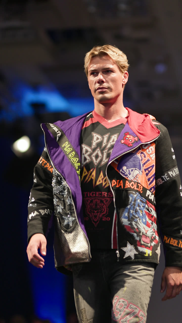 Runway clip, 8 August 2026, show 6, by Marius Mundt