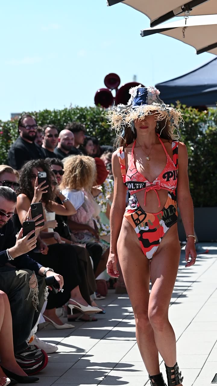 Runway clip, 8 August 2026, show 2, by @gumphotography