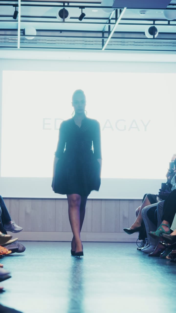 Runway clip, 8 August 2026, show 5, by @cin_eric