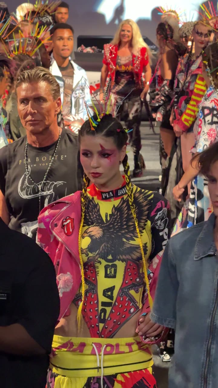 Runway clip, 8 August 2026, show 6, by @wotography