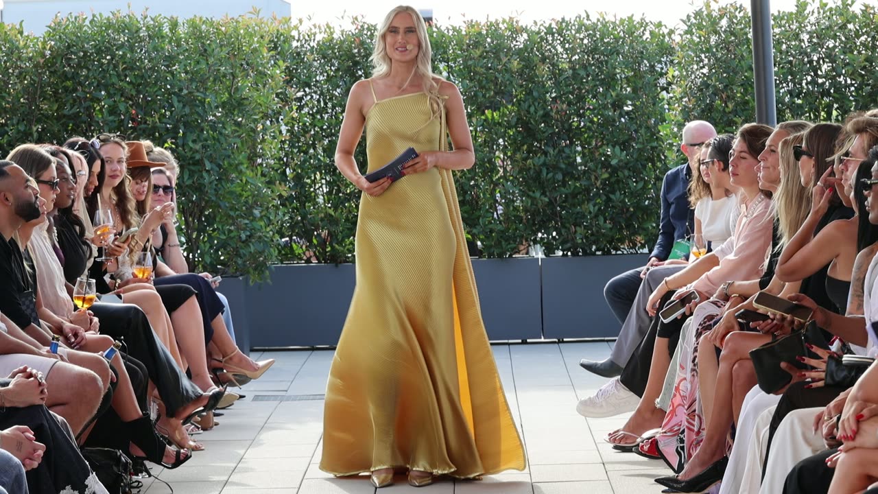 Runway clip, 7 August 2026, show 1, by @mmcmoonstudio