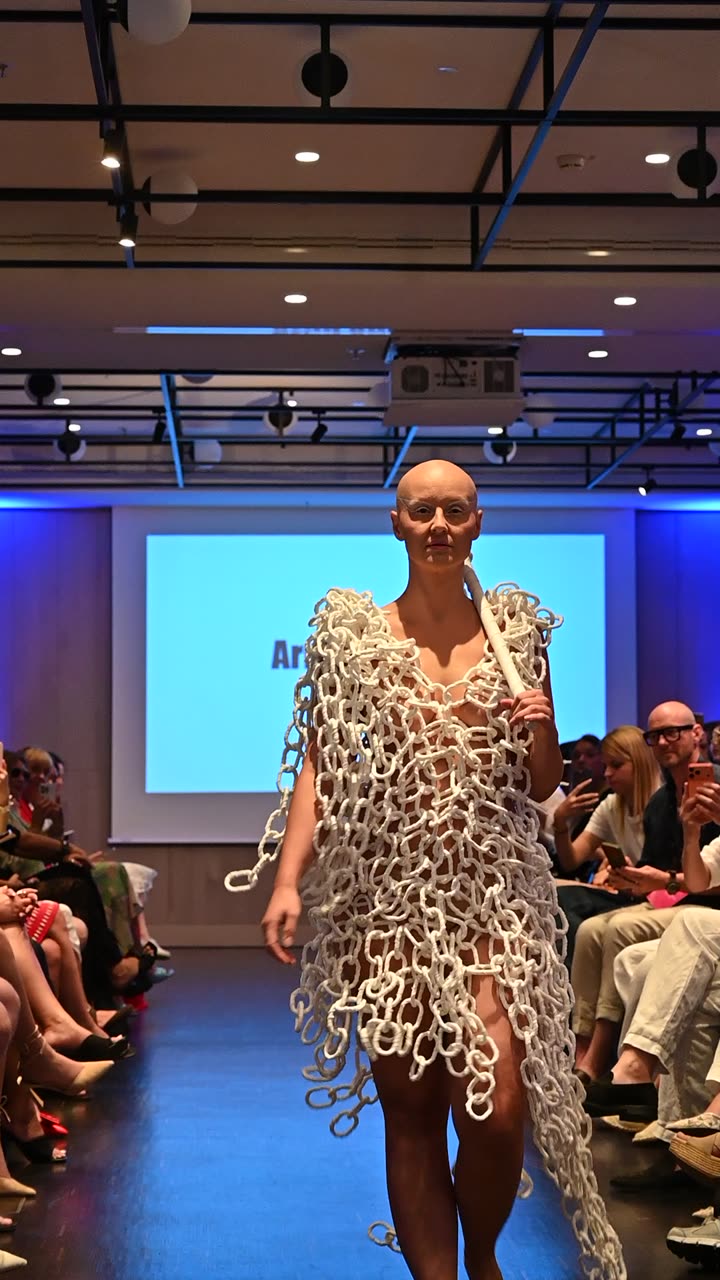 Runway clip, 8 August 2026, show 2, by @gumphotography