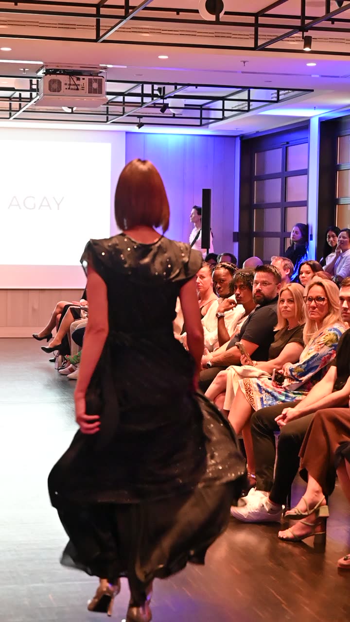 Runway clip, 9 August 2026, by @gumphotography