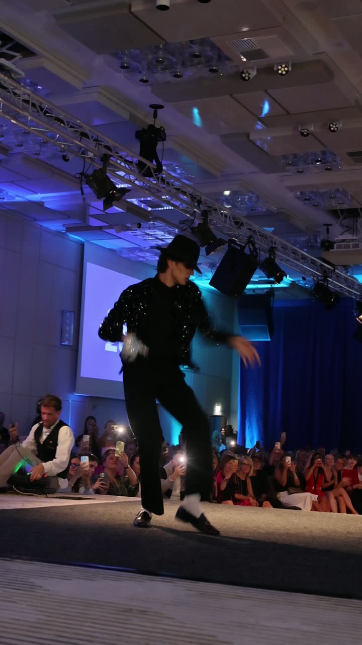 Runway clip, 7 August 2026, show 2, by @mmcmoonstudio