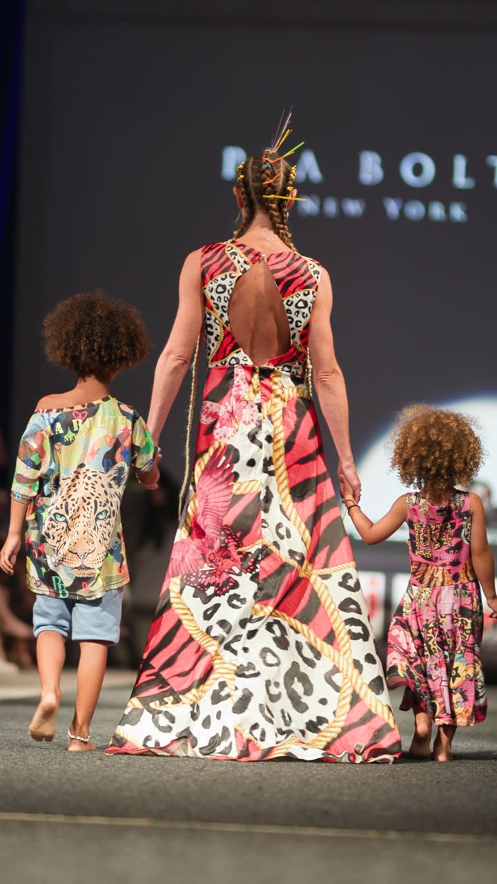 Runway clip, 8 August 2026, show 6, by Marius Mundt