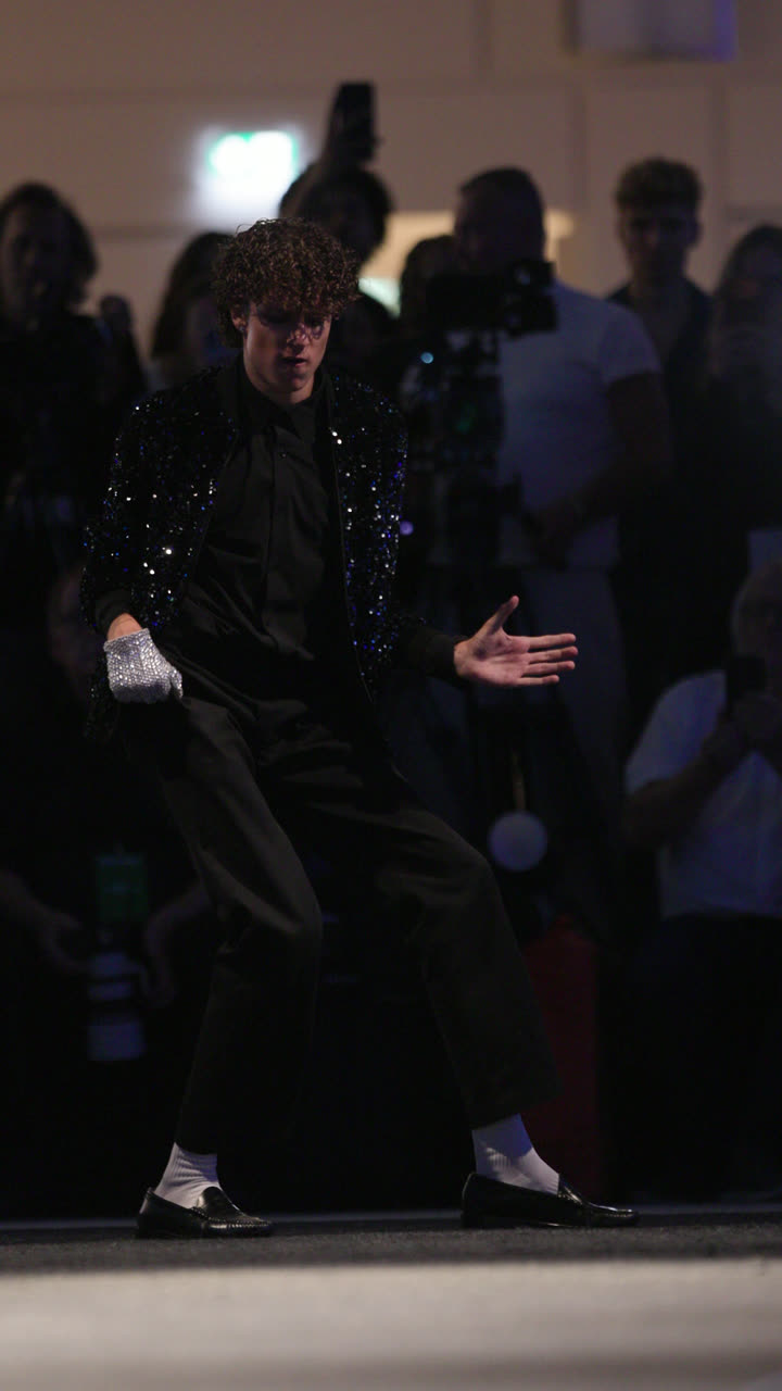 Runway clip, 7 August 2026, show 2, by Marius Mundt