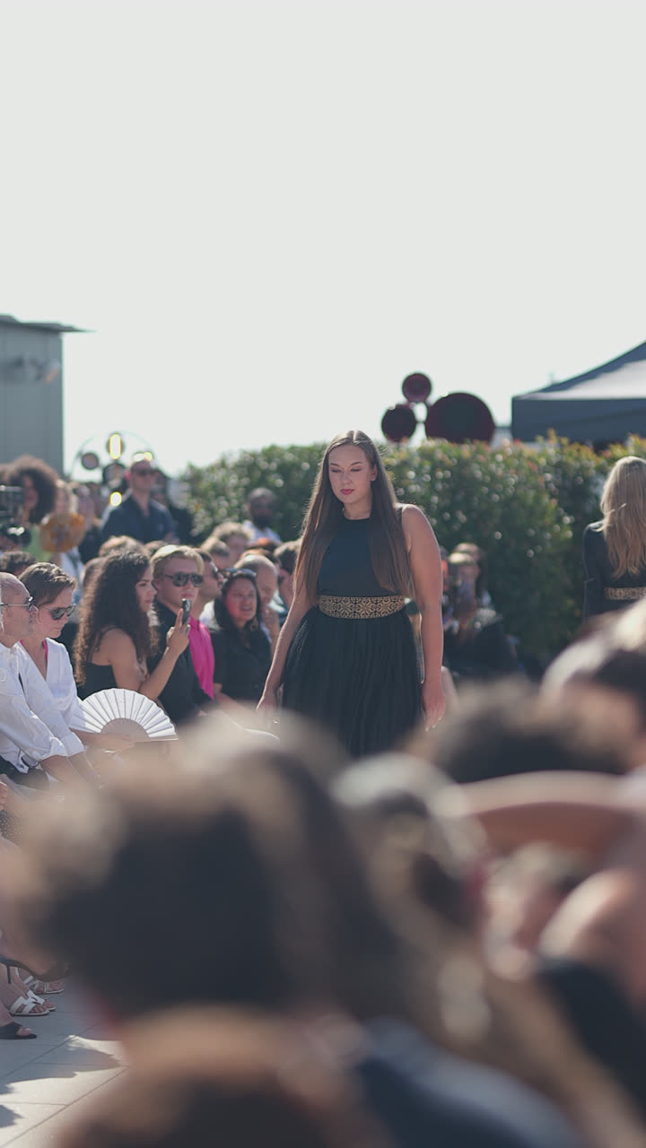 Runway clip, 8 August 2026, show 4, by Marius Mundt